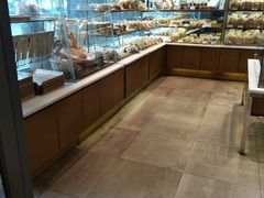 面包甜点陈列柜-巴黎贝甜(望京信万店)