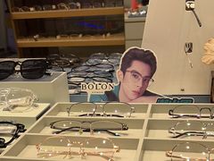 -无界眼镜MaxLess(五角场万达店)