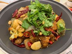 香锅牛蛙-良永小菜(平凉路店)