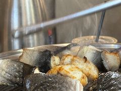 -围炉肉舍•炭烤活鳗•丹东海鲜烤肉(步行街店)