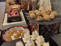 -奔驰上海利星(七宝店)