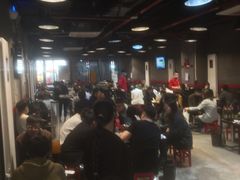 等位区-碎怂烤肉(钟楼柳巷店)