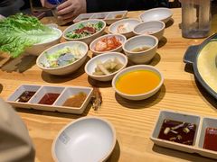 餐前小菜-喜来稀肉(北外滩白玉兰广场店)