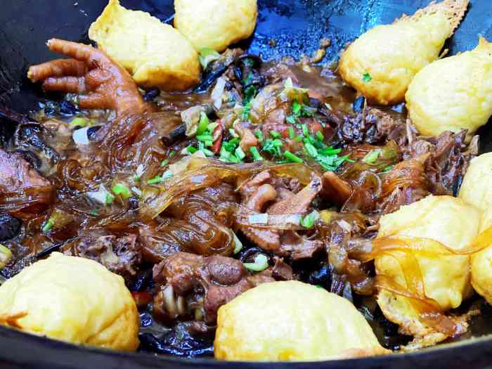 俊家铁锅炖鱼-"忘拍照了哈哈 这家店好多回忆 上课时候.