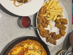 -必胜客(漕宝路店)