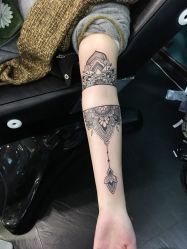 -刺客纹画纹身·洗纹身·穿孔饰品