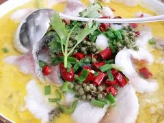 酸菜鱼-旭龙鱼头王(航华店)