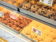 -鲍师傅糕点(大沽南路店)