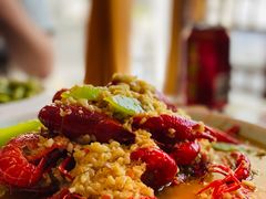 -沪小胖小龙虾(淮海中路旗舰店)