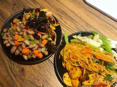 -平娃三宝烧烤·面食(南小街店)