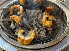 -围炉肉舍•炭烤活鳗•丹东海鲜烤肉(步行街店)