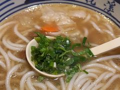 -鑫花溪牛肉米粉(东环大润发店)