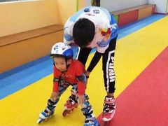 -米高轮滑·自由式轮滑·速桩·滑板(锦辉店)