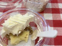 -红宝石·鲜奶小方·海派西点房(南丹店)