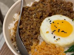 肉臊滑蛋拌饭-春家·非遗手工小吃(徐汇万科广场店)