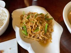 -温汤大酒店餐厅