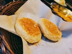 鱼肉烧饼-Local泰莲庭(虹鳟鱼店)