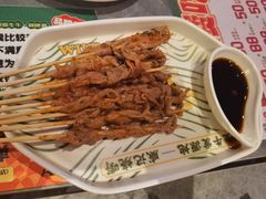 -威记烧嘢·南宁烧烤·超级生牛(绿地店)