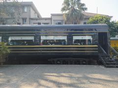 -火车头法国西餐厅