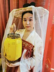 -汉仪华裳汉服馆(打浦桥店)