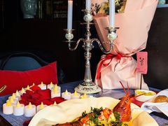 -弦月窗LUNETTE BY AMANDA(复兴路店)