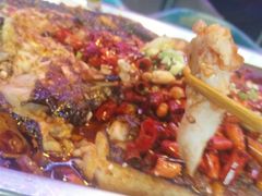 -鸣记脆皮烤鱼·海鲜烤鱼(三八广场店)