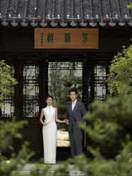 -禾米旗袍妈妈装礼服定制(嘉业国贸店)