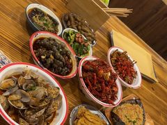 -冶建镜子·老南昌大排档·江西虾王(总店)