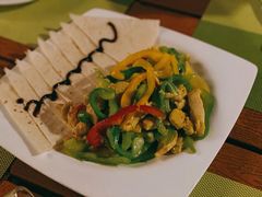 鸡肉蔬菜配墨西哥饼-ALAMEEN阿拉伯餐厅(三里屯店)