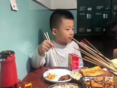 -勃利地摊·勃立小串烧烤