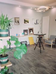 -一个差评成就的纹眉店