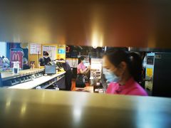 -麦当劳(海岸城店)