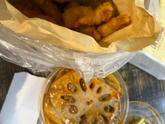 -爆炸头阿姨小四川正宗川味小吃(无任何分店)