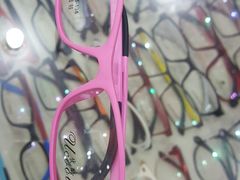 -朱师傅眼镜·蔡司·依视路·尼康(市先进店)