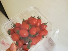 -百果园(郑东商业中心店)