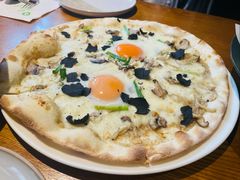 -JINNS锦时 steak&pizza(浸信会礼拜堂旧址店)