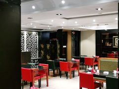 大堂-皇城根·鲁菜济南菜·吊炉烤鸭·炒鸡鱼头(济南旗舰店)