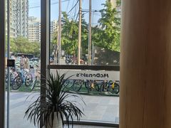 -麦当劳(北苑秋实路店)