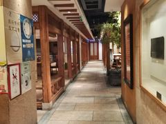 -萨拉伯尔(燕莎友谊商城店)