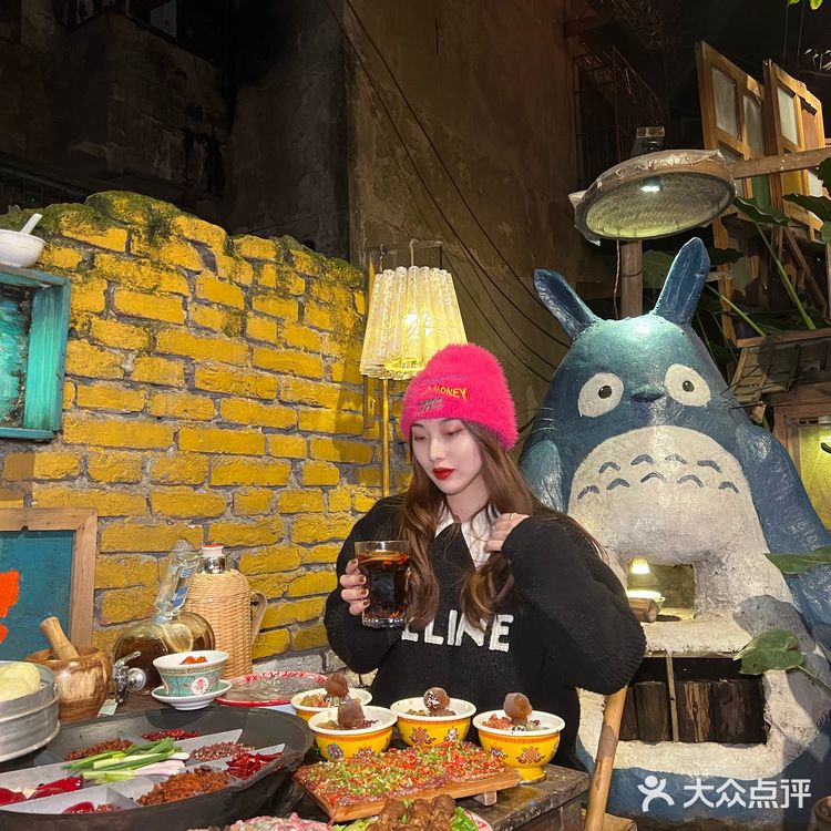 宫崎骏龙猫世界里🖼竟然有养生的热啤酒❤️🔥