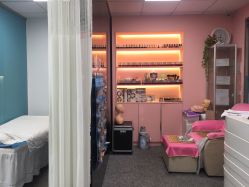 -斐尔国际皮肤管理中心