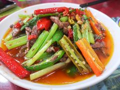 -乡土特色.冷锅鱼.牦牛肉汤锅