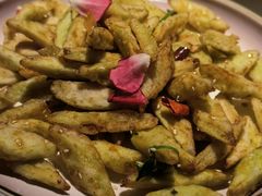 -八府香鸭·啫啫煲(华山路店)