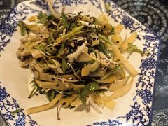 -蜗牛小馆醉乡民谣云南菜(惠新西里店)