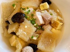 -侬佳蒸菜馆(听潮店)