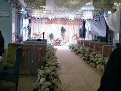 -一家人(南京路店)