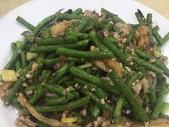 榄菜肉碎茄子炒豆角-众源美食(光复阁店)