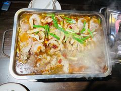 -聚汇三少·龙虾·中餐厅(莫邪路新天地店)