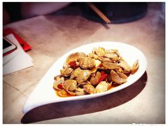 -沪小胖小龙虾(淮海中路旗舰店)