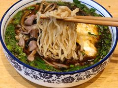 -镇南锅盖面馆(解放路店)